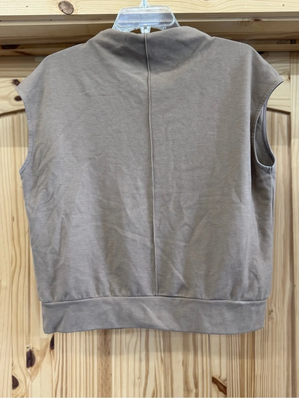 Women’s Sleeveless Knit Sweater - Taupe